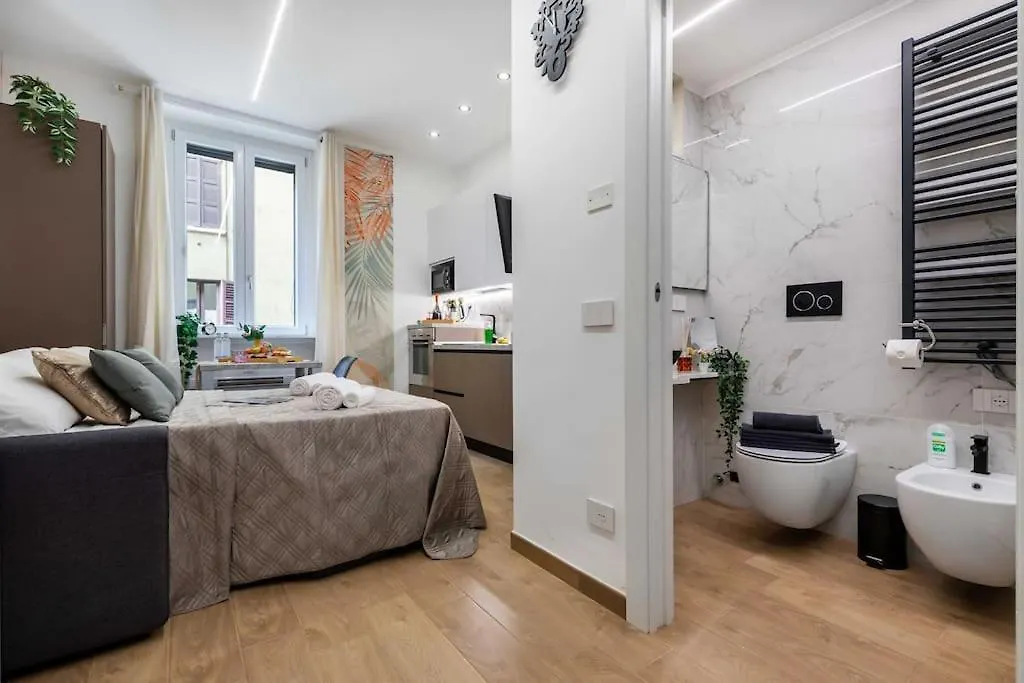 Apartment Exotic House In Central Of Milan